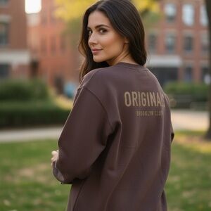 Brooklyn Cloth Originals Women's  Brown Sweatshirt NWT Large